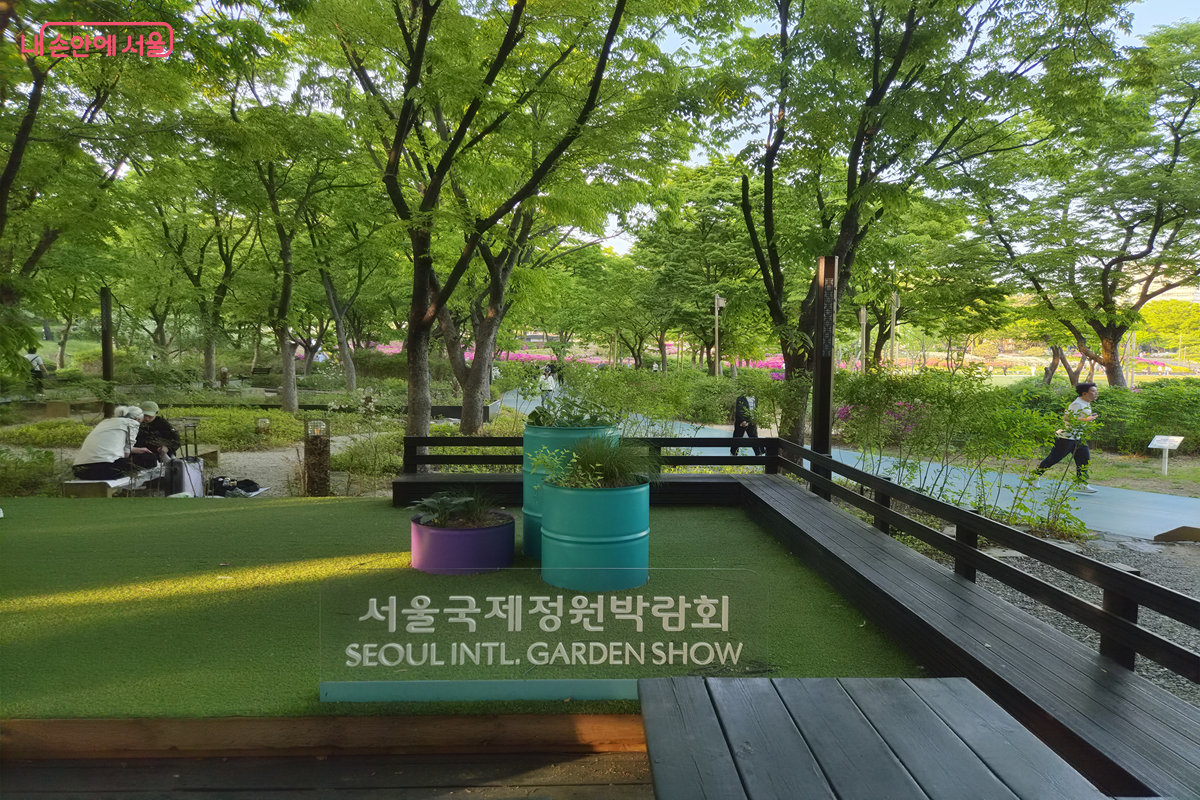 2025 서울국제정원박람회가 열린 보라매공원, 시민들의 일상 속 정원 공간으로 자리 잡았다. ⓒ최현우