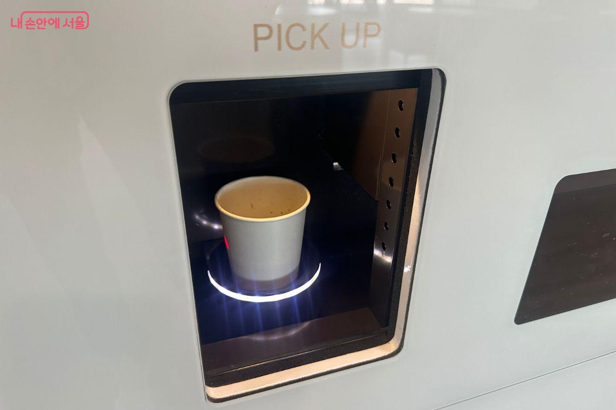 아메리카노의 가격은 1,500원으로 경제적이다. &copy;김재형