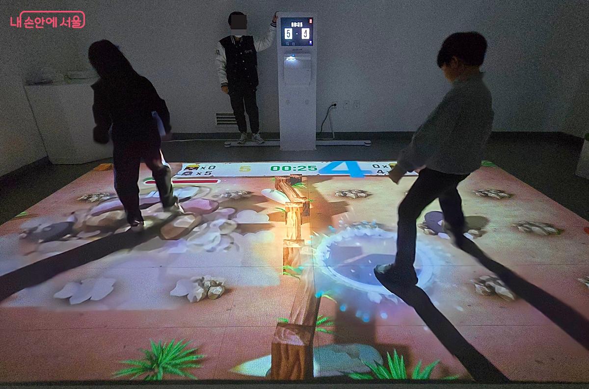 '퓨처 스포츠'를 즐기는 아이들 &copy;조성희