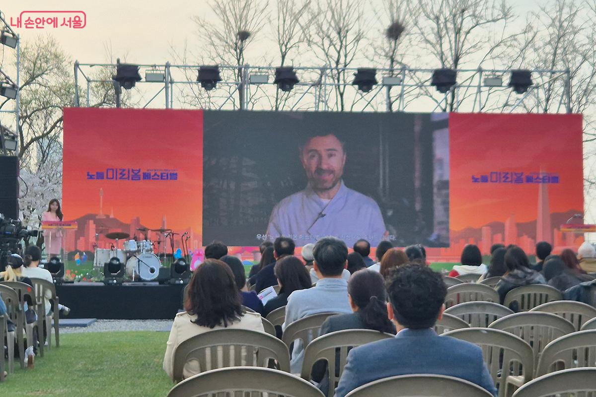 노들 글로벌 예술섬 &lsquo;사운드스케이프&rsquo;를 설계한 세계적 건축가 토머스 헤더윅 &copy;이혜숙