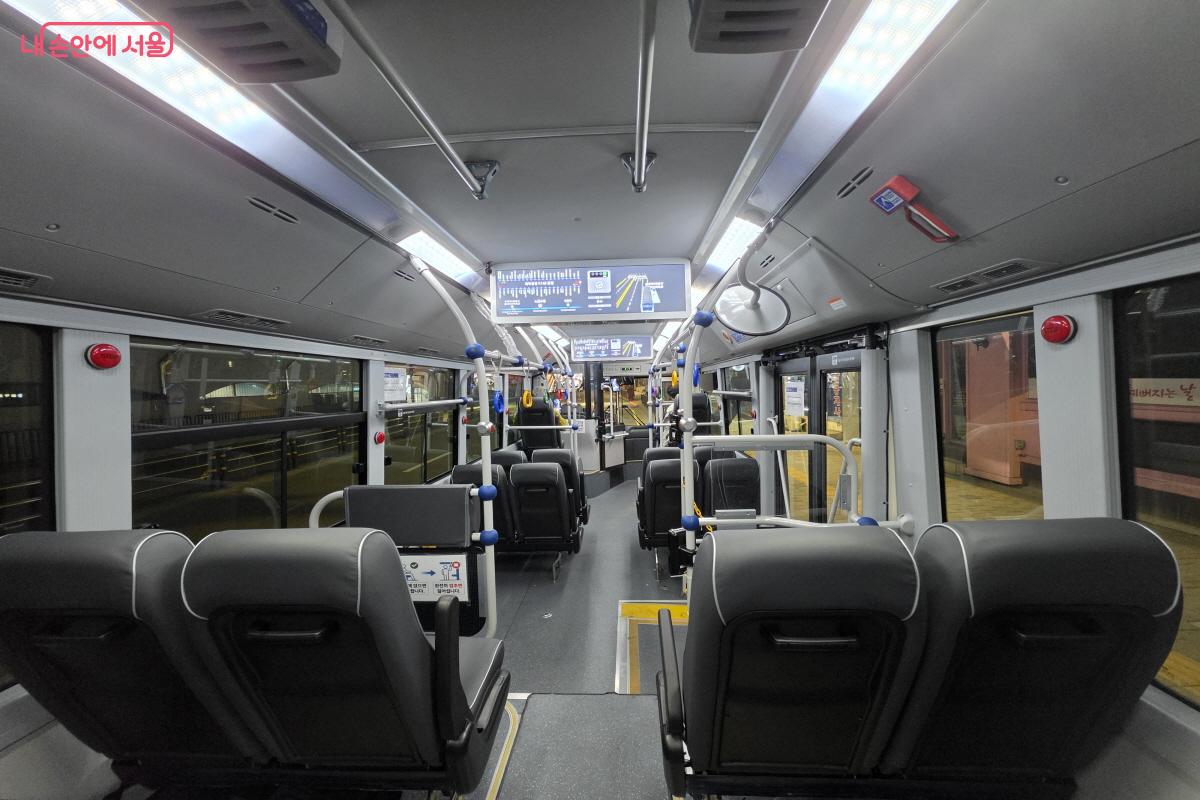새벽동행 자율주행버스 A148 내부 &copy;심재혁
