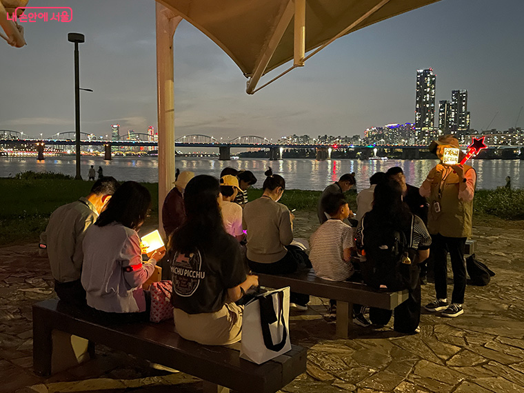 &lsquo;한강야경투어&rsquo;도 5월 1일부터 시민들을 찾아간다. 
