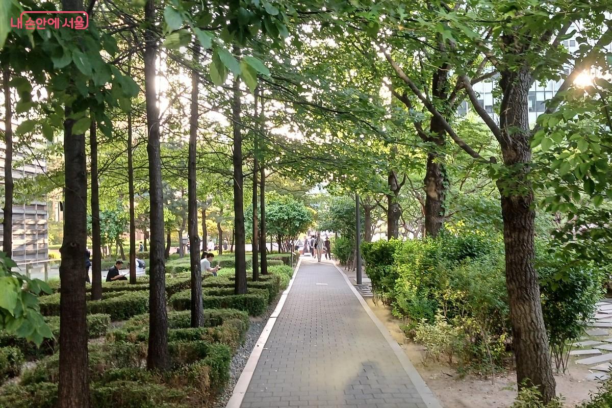 광화문 숲길 연계 산책로