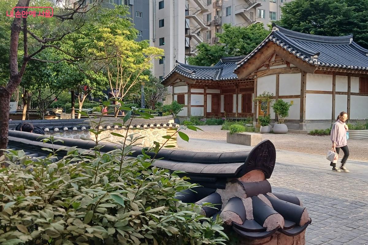 종로정원사의 집 