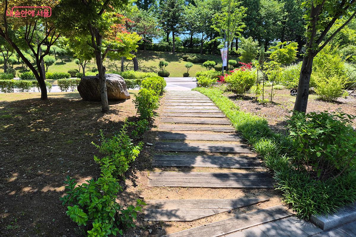 가족, 어르신, 어린이 모두 편안하도록 접근성을 강화했다. ©정향선