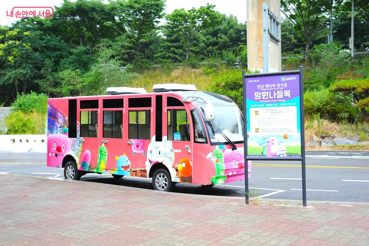 망원나들목에서 한강 해치카를 이용하면 난지물놀이장에 도착할 수 있다. &copy;조수봉