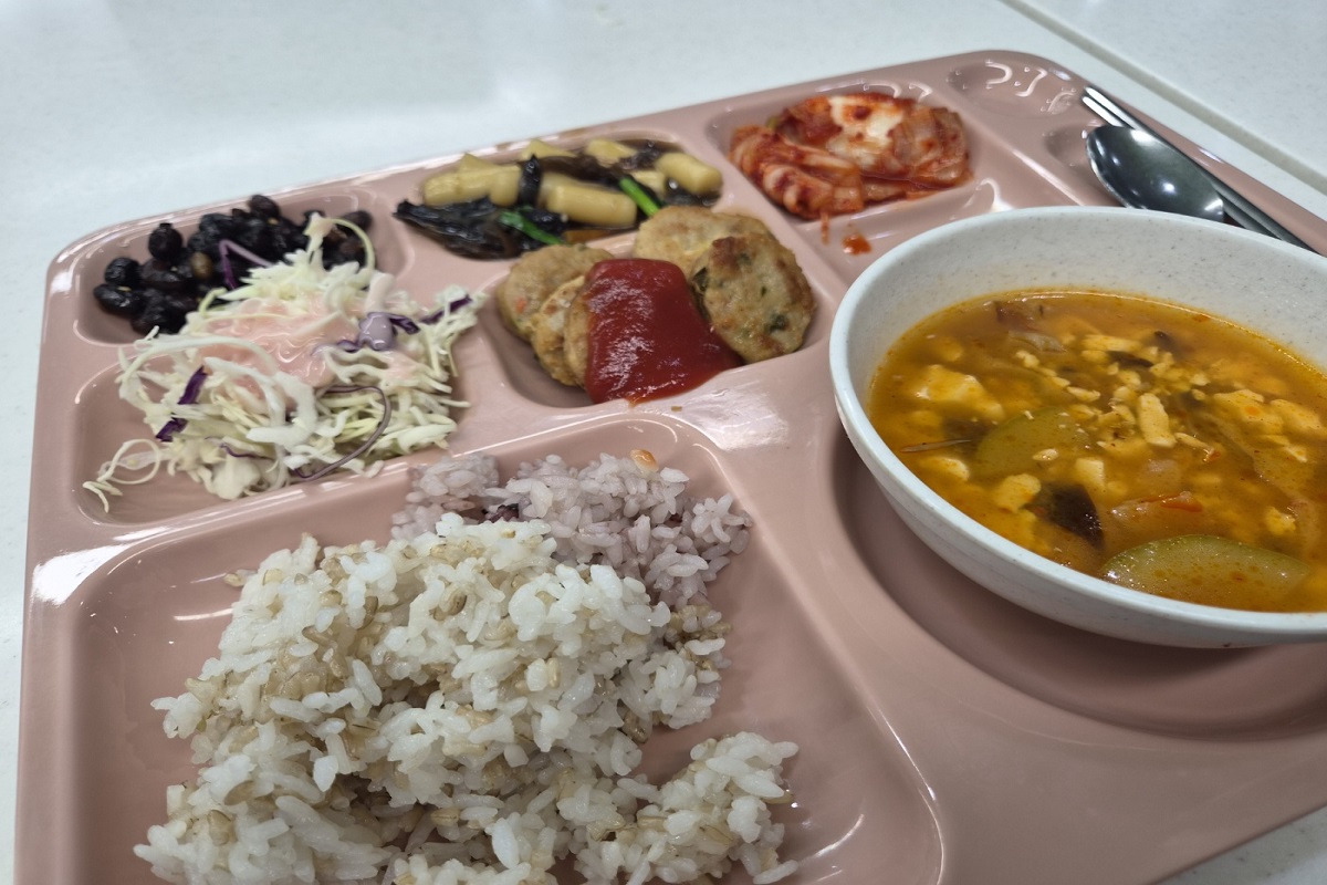고물가 시대, 맛과 영양, 공익적 가치까지 갖춘 '착한 가격' 점심 식당이 주목받고 있다. ©박영신
