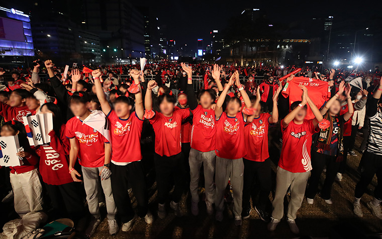 '북중미 월드컵' 광화문광장 응원&hellip;교통혼잡&middot;폭염 주의하세요!