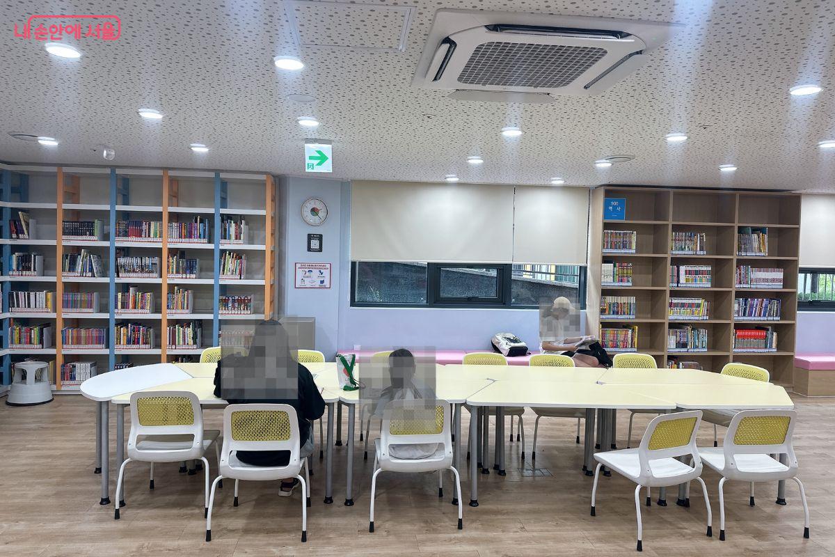 1층에는 어린이 열람실이 있다. ©김재형