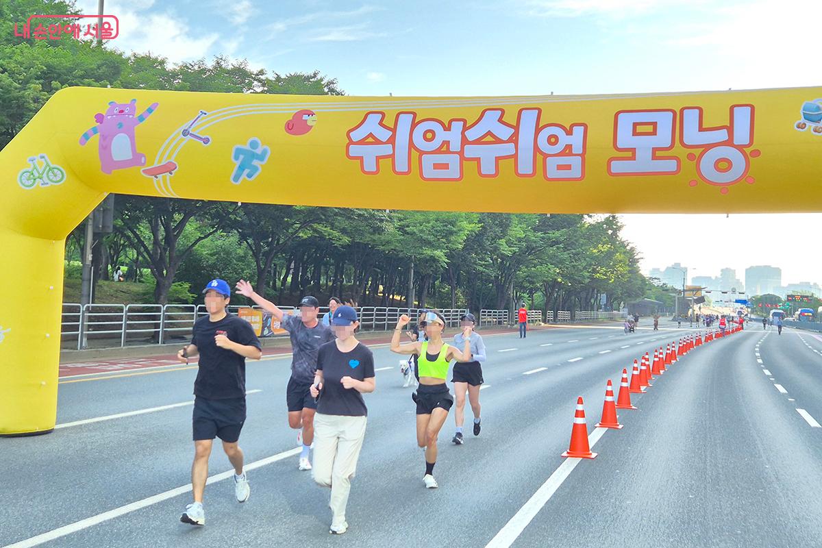 결승선을 통과하는 짜릿한 성취감은 무엇과도 바꿀 수 없다.