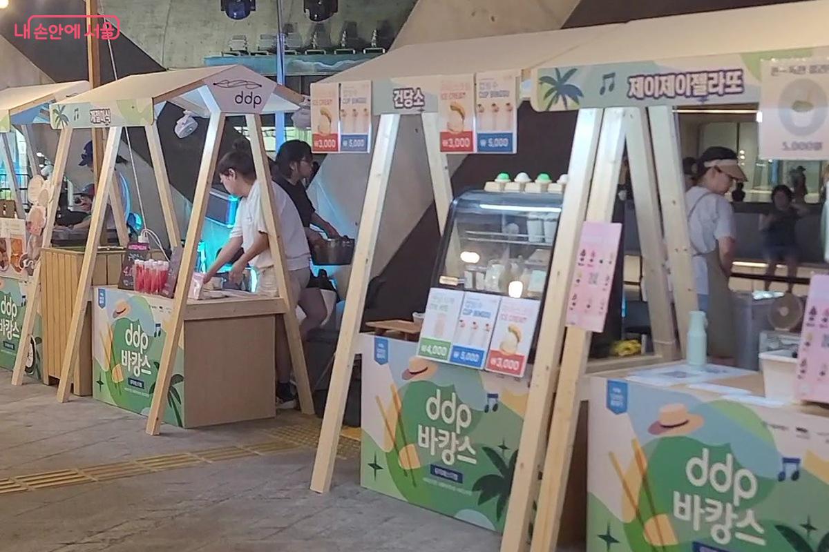 다양한 먹거리들을 선보인 상생마켓 ©박미선