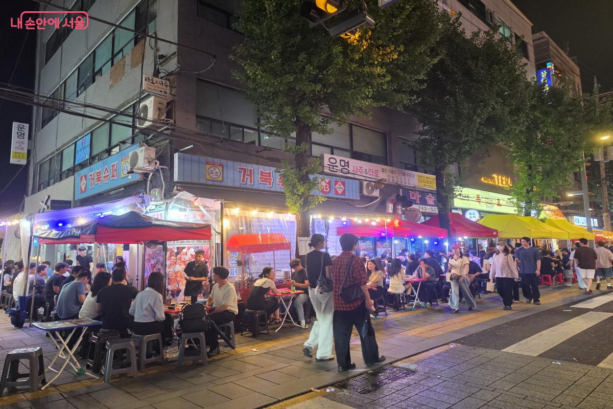 종로3가역 포차 거리 ⓒ심재혁