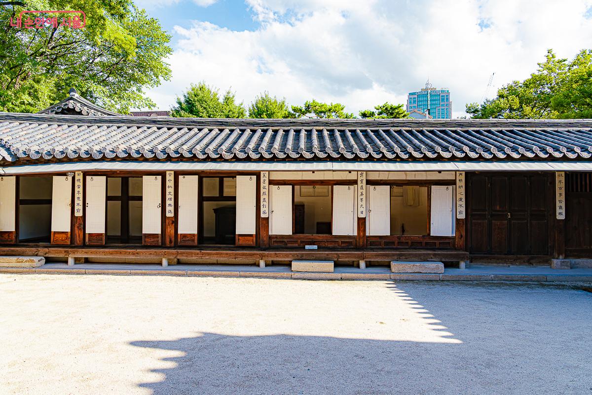 사저 크기만으로도 당시 위세를 느낄 수 있다. &copy;김지연