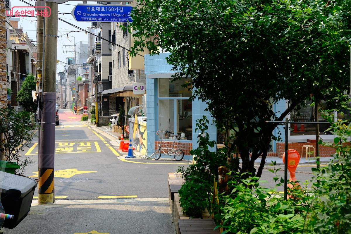 어린 시절 추억의 골목을 떠올리게 하는 성내2동의 풍경 &copy;서지희