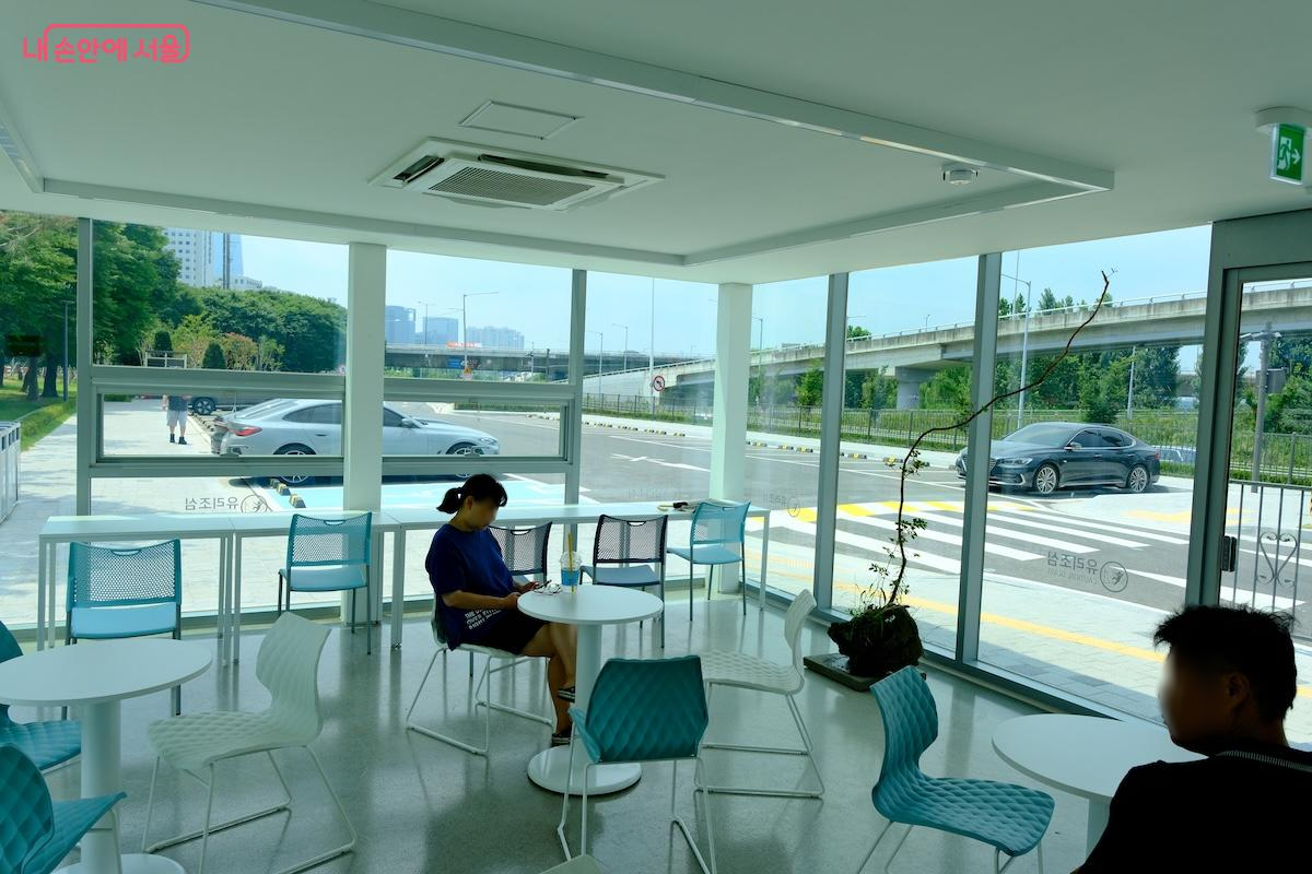 7월 1일 운영을 시작하여 꽤 많은 시민들이 효율적으로 이용하고 있다. ©서지희