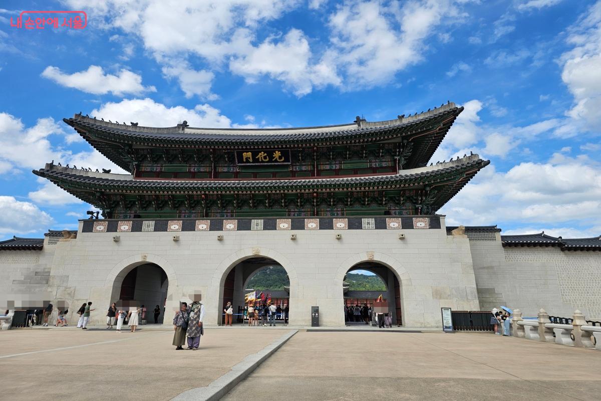 조선시대 왕의 서재를 보기 위해 경복궁을 찾았다. &copy;염지연
