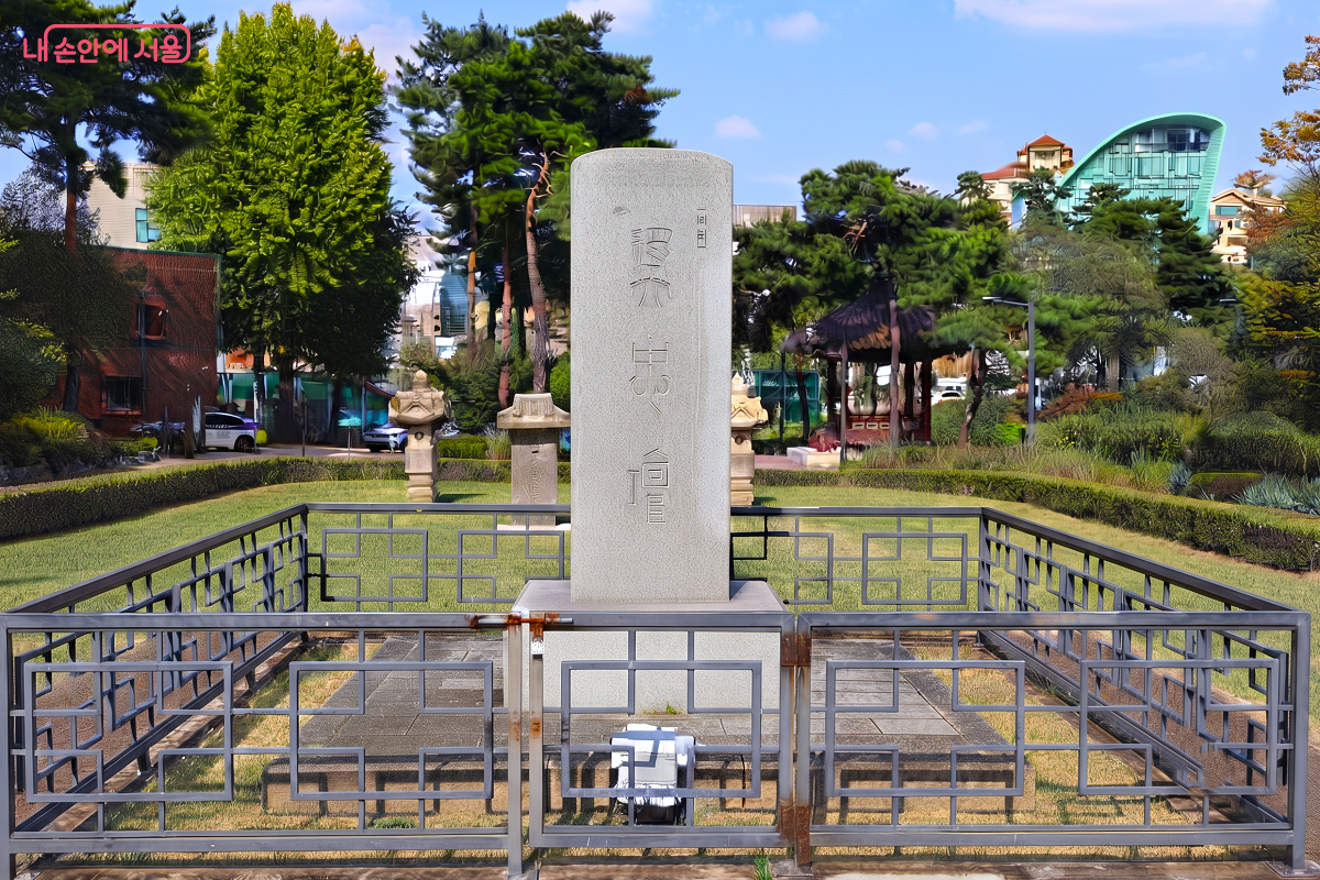 을미사변 때 순국한 충신들을 기리는 장충단공원 &copy;김대진