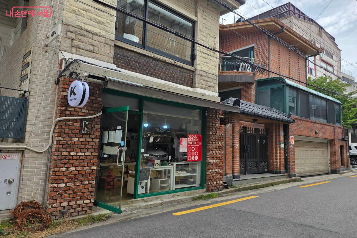 귀엽고 아기자기한 핸드메이드 작품들을 판매하는 K-작업실 &copy;최정윤