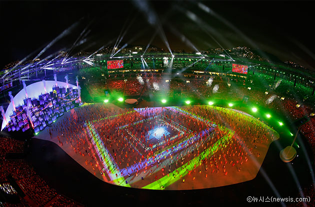 브라질 리우데자네이루 마라카낭 주경기장에서 열린 2016 리우올림픽 개막식ⓒ뉴시스