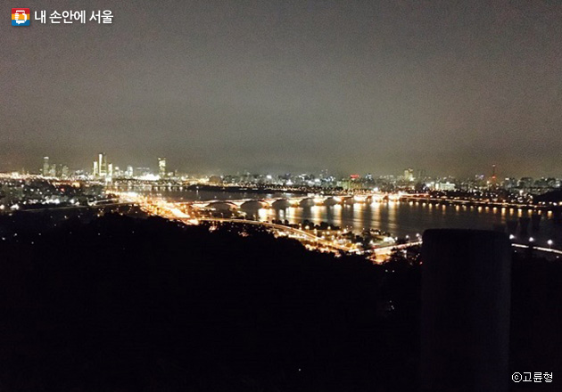 하늘공원 전망대에서 바라본 서울 야경 ⓒ고륜형