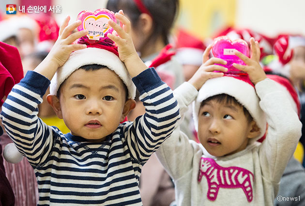 서울시는 `꿈나래 통장`을 통해 저소득가구의 자녀 교육비를 지원한다.ⓒnews1