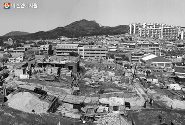 북아현 재개발지구 (1974.10.20)