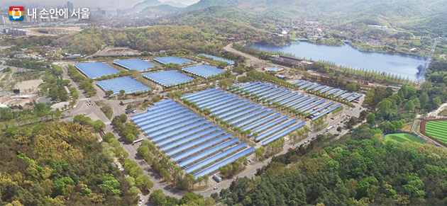 서울대공원 주차장을 이용한 대규모 태양광 발전시설 