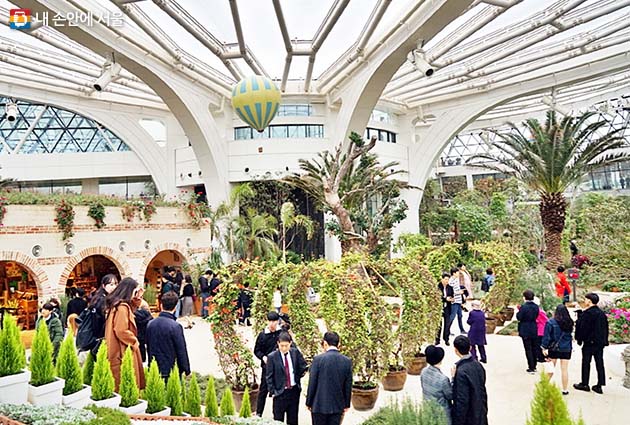 현재 임시개방중인 서울식물원(2019년 5월 정식개원 예정)