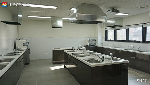 남성요리교실, 세계가정식 등의 교육 프로그램이 운영될 ‘보글보글 키친룸’