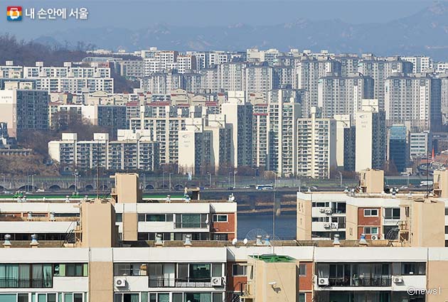 서울시는 무주택 서민과 신혼부부를 대상으로 장기안심주택 2019년 2차 2,500호를 공급한다
