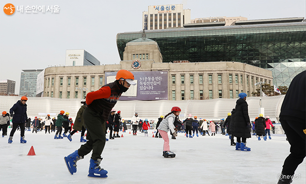 서울광장 스케이트장(2019-2020 시즌)이 12월 20일 개장한다