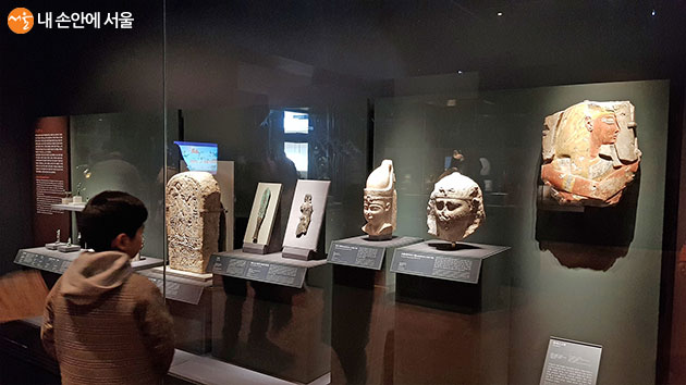 이집트인의 삶과 역사를 담은 유물들이 한자리에 모였다