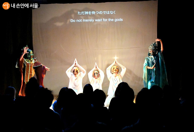 전태일 50주기를 맞아 10월 27일~31일 민중연극제가 열린다, 사진은 태국 극단의 작품