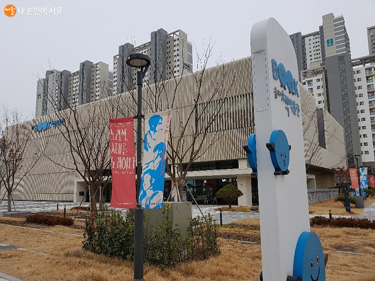 송파책박물관에서는 한국대중음악 100년의 이야기가 담긴 유물들이 전시된다 Ⓒ박세호
