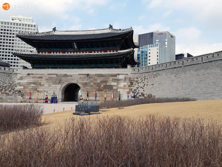 조선시대 중요한 군례의식 중 하나인 숭례문 앞 파수의식 