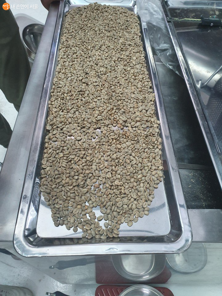 external_image 가공되지 않은 날것 자체의 원두