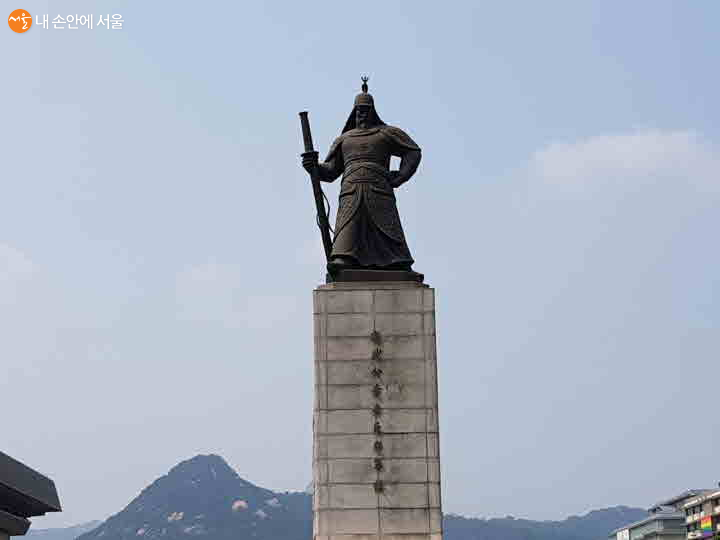 광화문 이순신장군 동상 