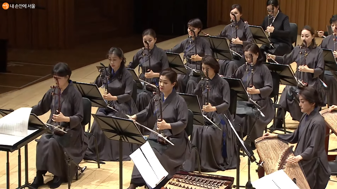 국립국악관현악단 겨레의 노래뎐 연주 장면 ⓒ국립국악관현악단 공식 유튜브