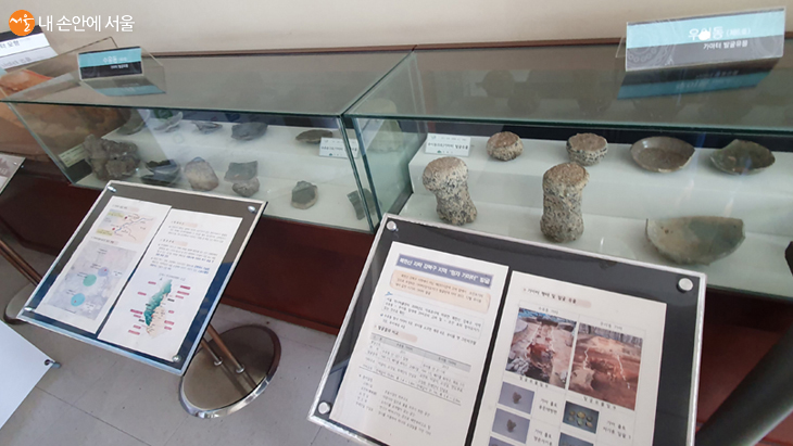 강북구청 1층에 가면 수유동 가마터와 우이동 가마터 설명과 발굴된 유물을 확인할 수 있다. 